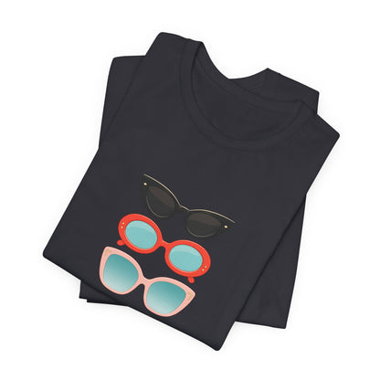 Drei Sonnenbrillen T-Shirt | Retro Damen Brillen Grafik Tee