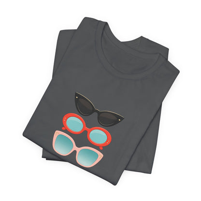 Drei Sonnenbrillen T-Shirt | Retro Damen Brillen Grafik Tee