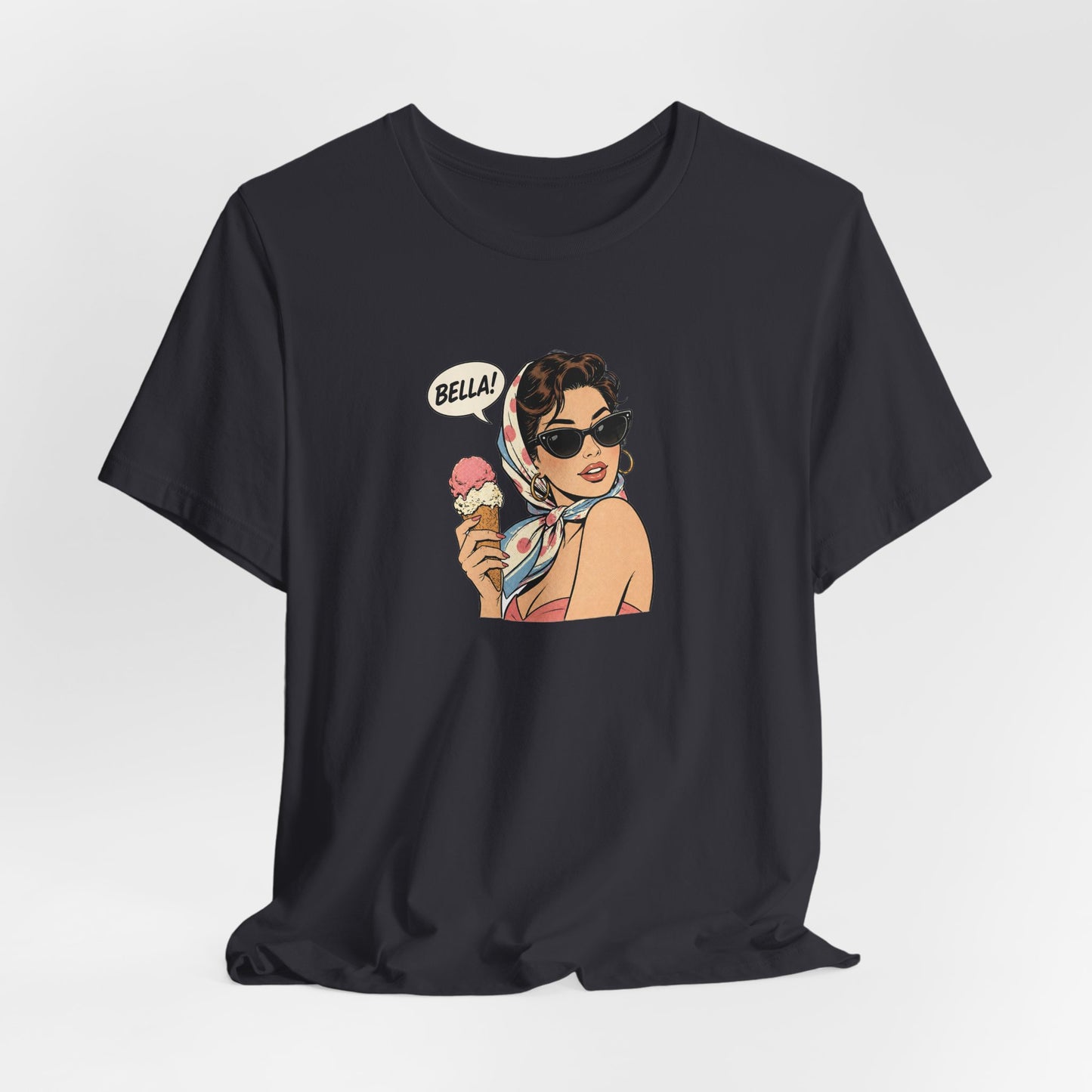 Bella Retro Pinup Girl Eis T-Shirt | Vintage Pop Art Sonnenbrille Tee