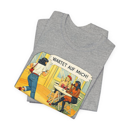 Wartet Auf Mich! T-Shirt | Retro Comic Café Illustration Tee